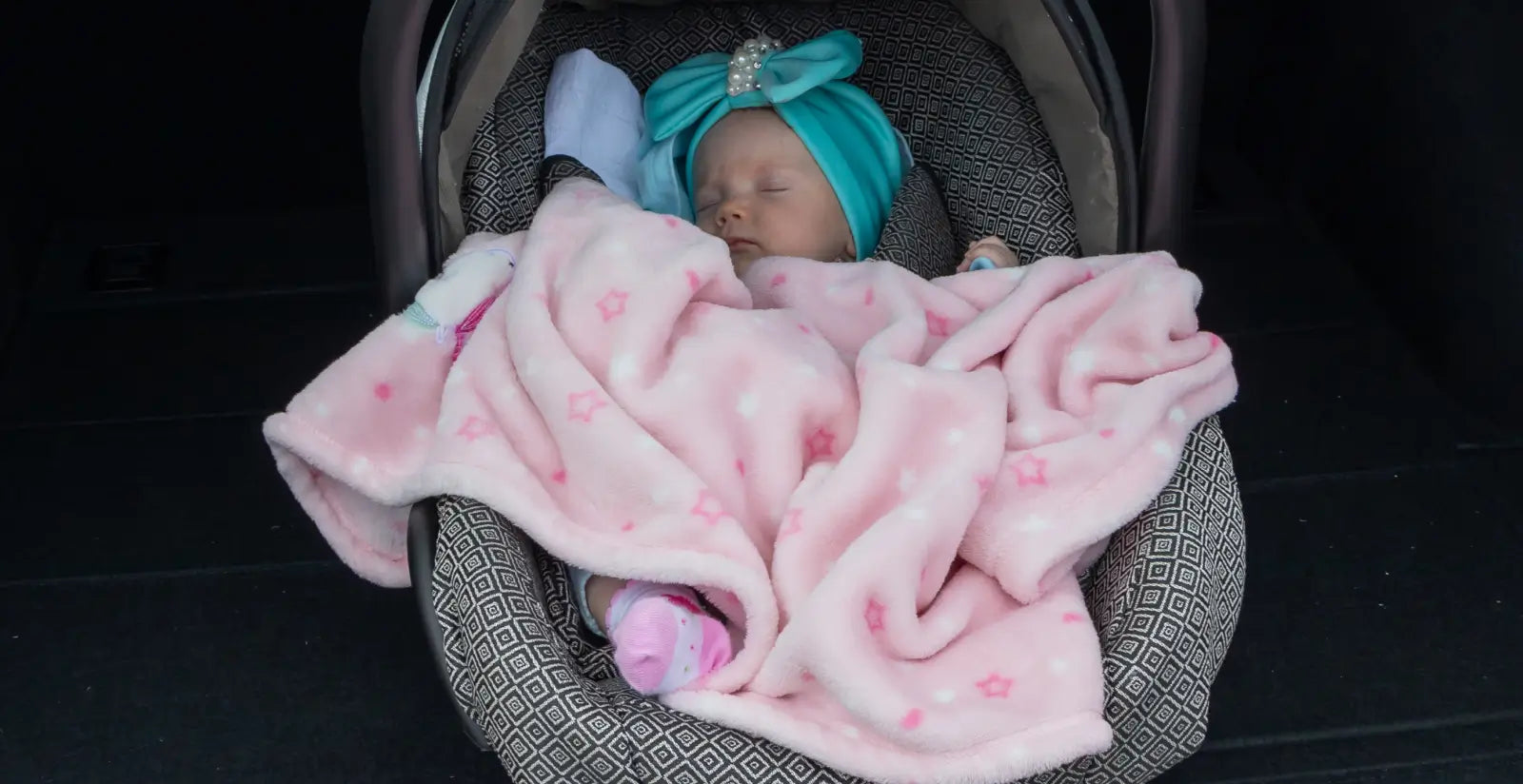 8 Pack Flannel Fuzzy Toddler Blankets - 30x40 Inches, Soft Crib Size Fleece Throws For Babies & Kids