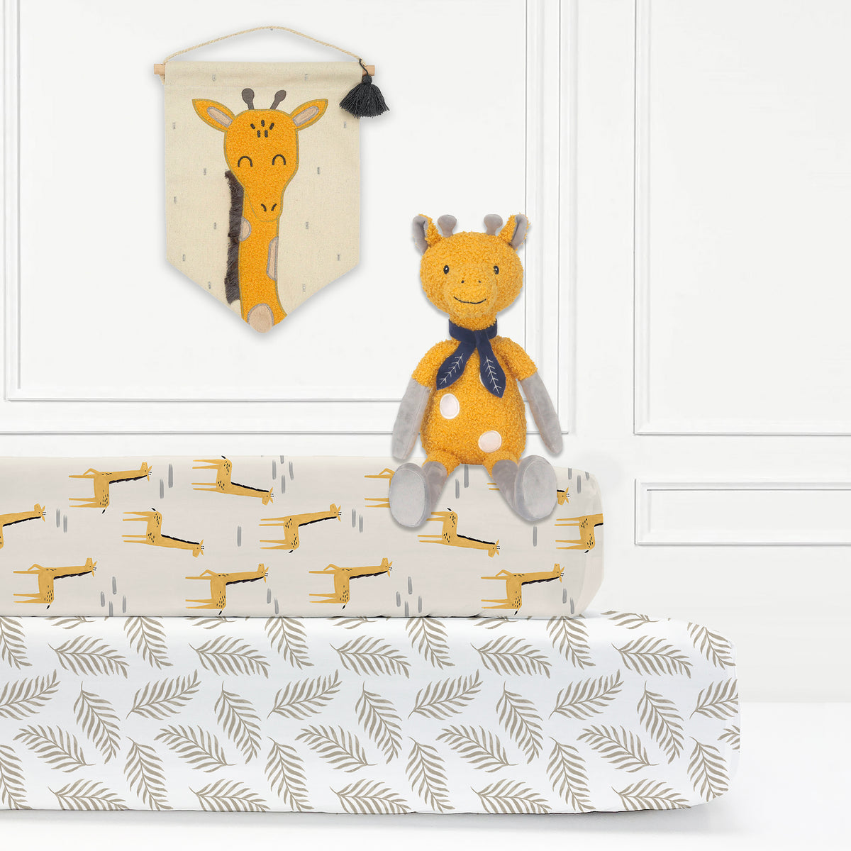 Signature Giraffe & Leaf Lambs & Ivy