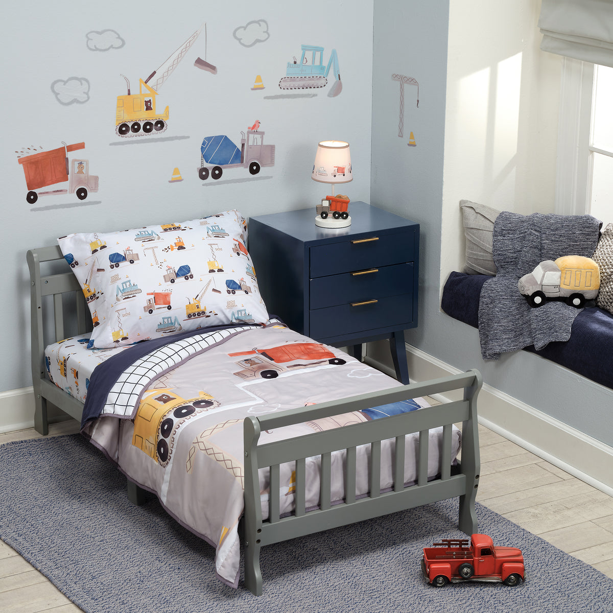 Construction Zone Toddler Bedding Set in kids room