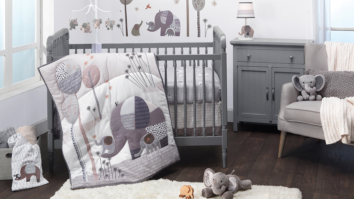 elephant love nursery bedding