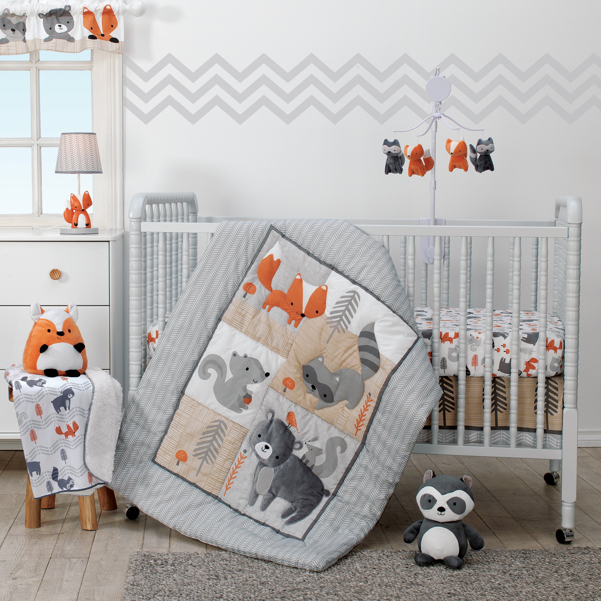 summer infant classic comfort wood bassinet fox & friends Acorn Gray/Beige/White/Orange Woodland Fox, Raccoon, Squirrel & Bear 3-Piece Baby Nursery Crib Bedding Set – Lambs & Ivy