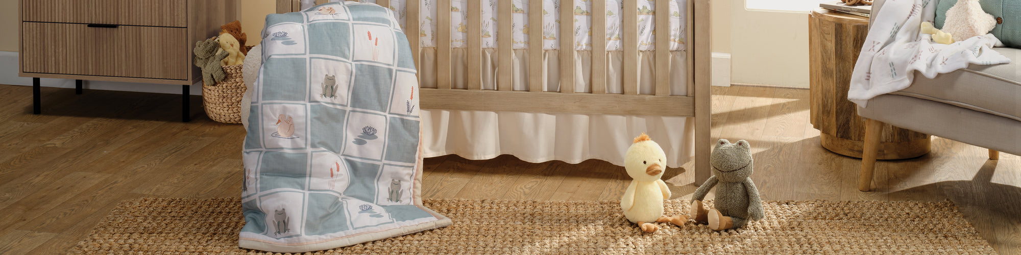 Froggy & Friends Wide image of nursery