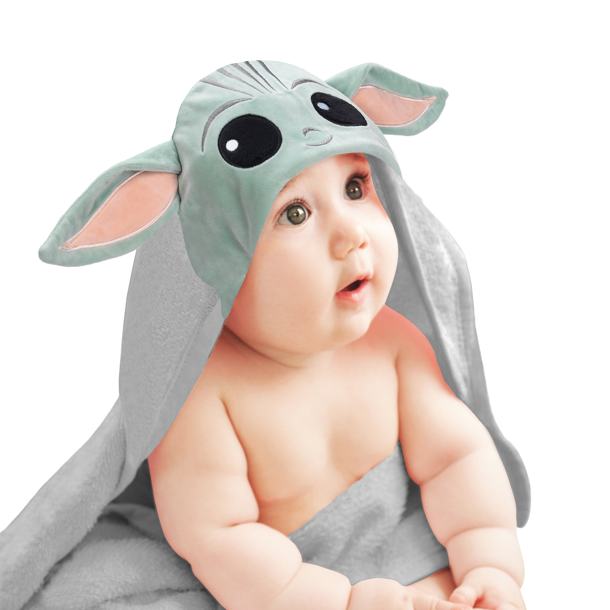 grogu hooded towel