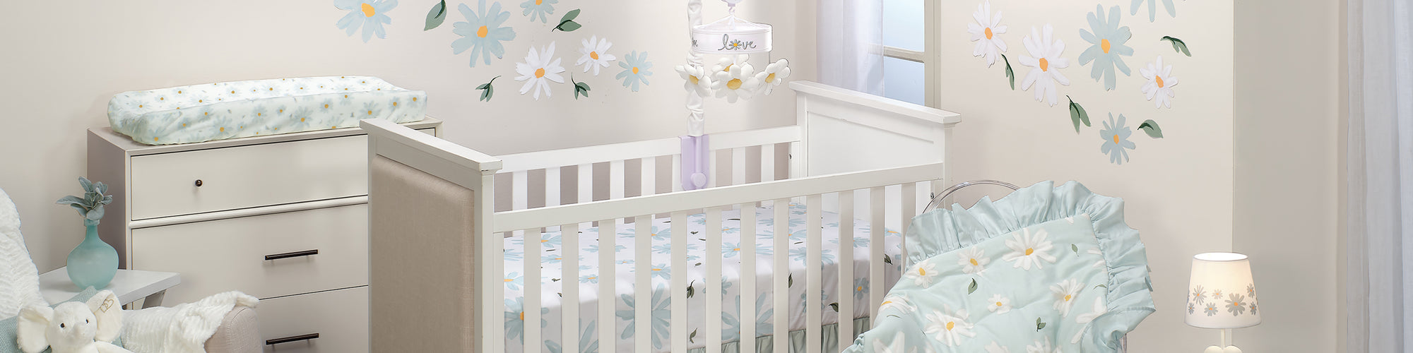 sweet daisy nursery bedding