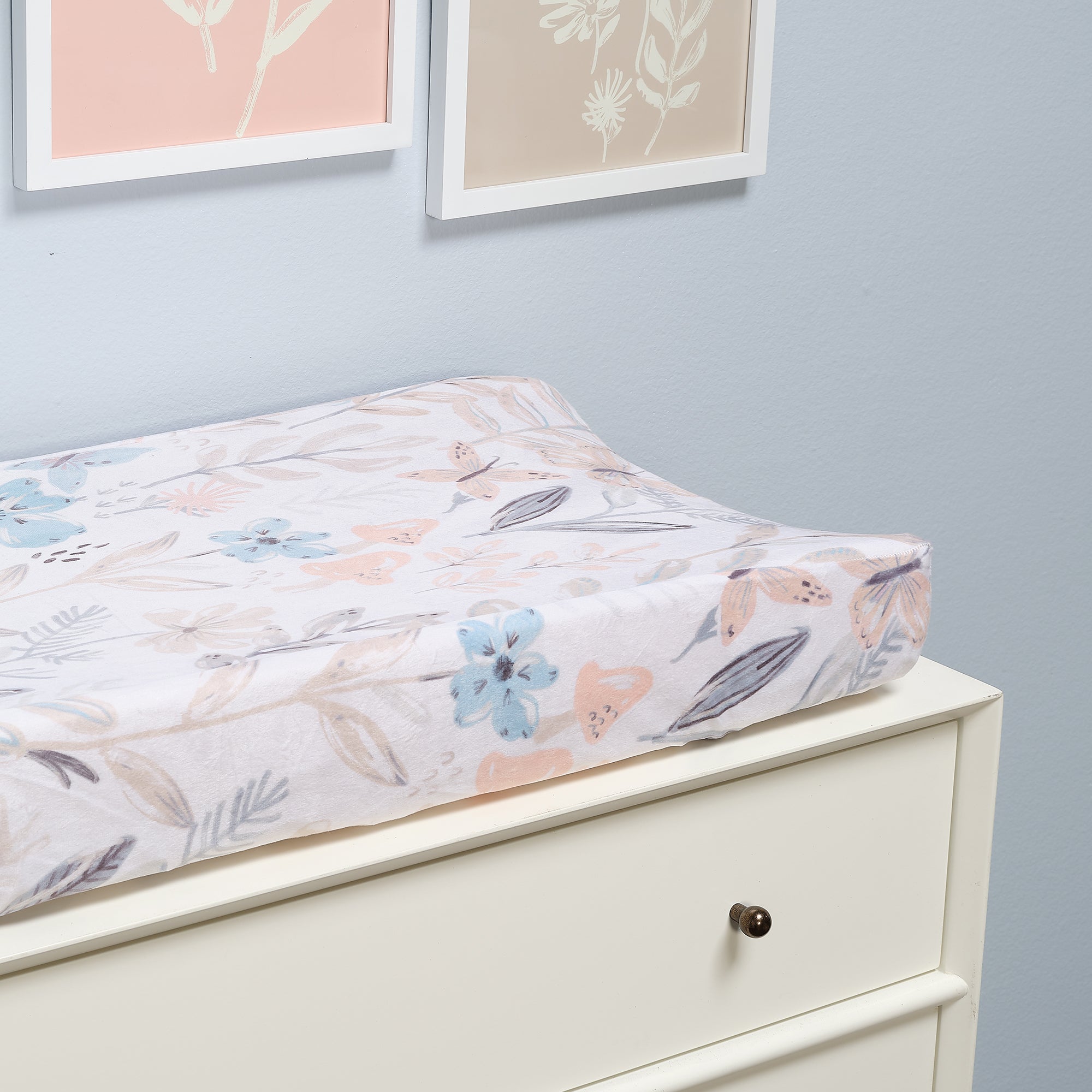 Baby Blooms Changing Pad Cover by Lambs & Ivy