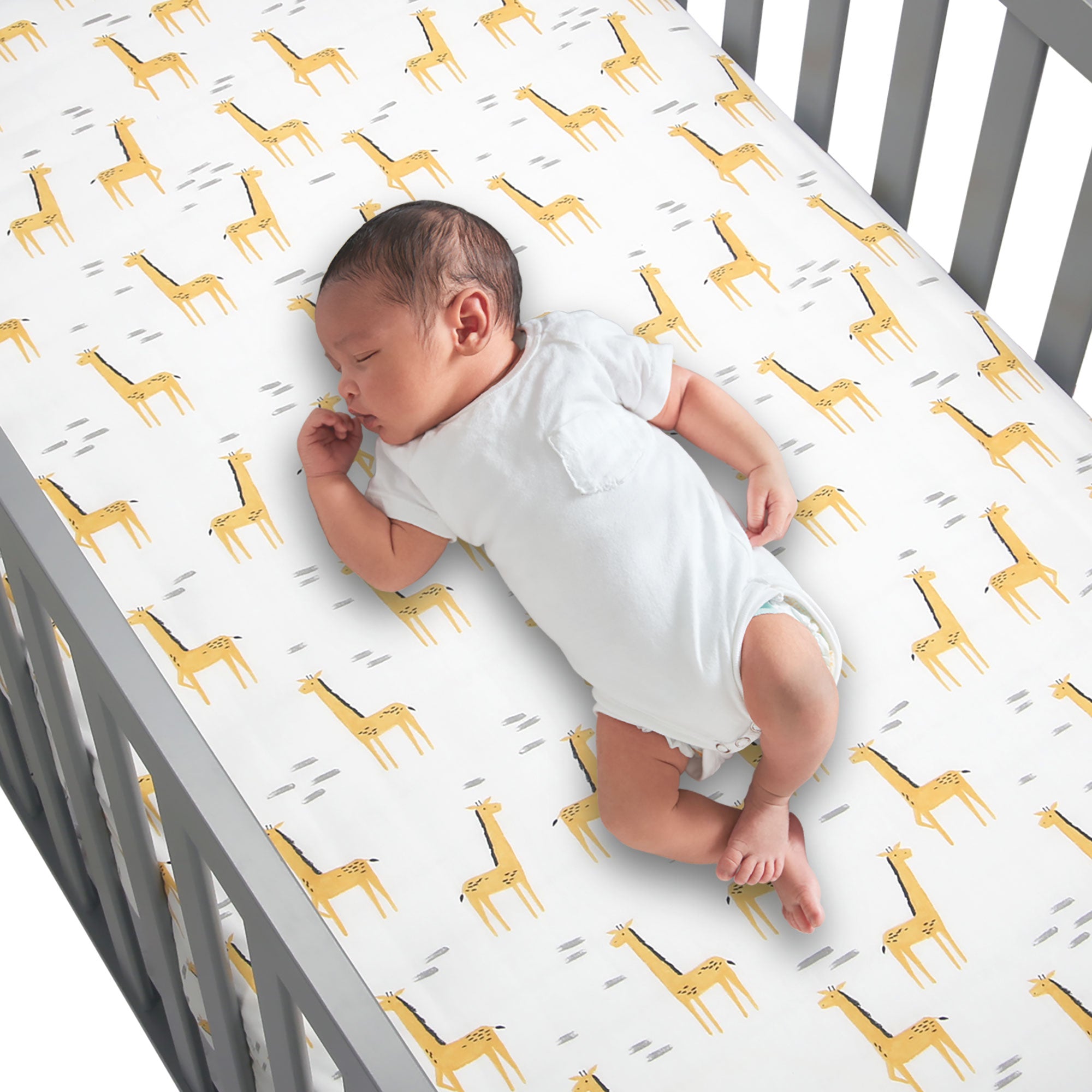 Signature Giraffe Organic Cotton Fitted Crib Sheet - White/Yellow