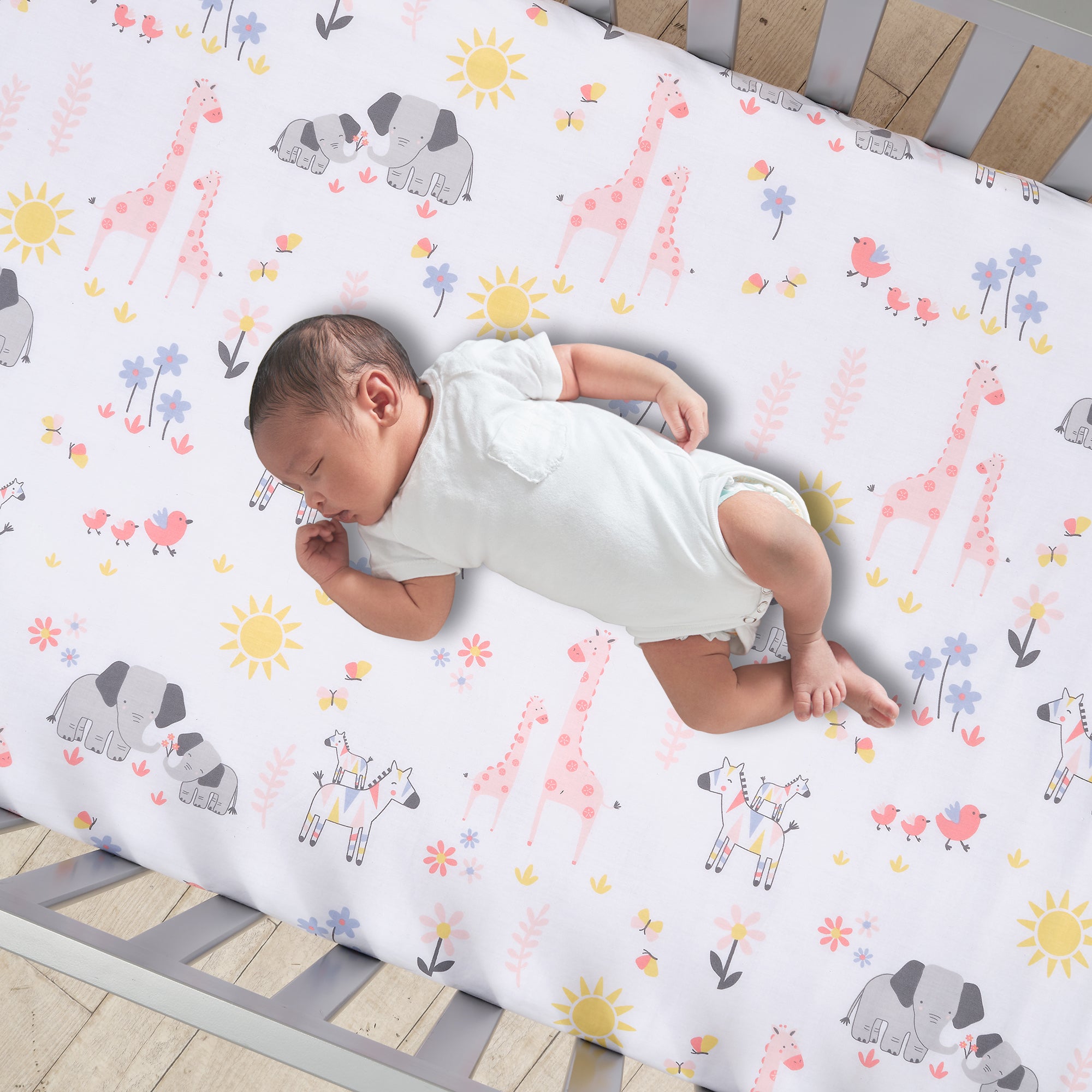 Jazzy Jungle Cotton Fitted Crib Sheet by Lambs & Ivy