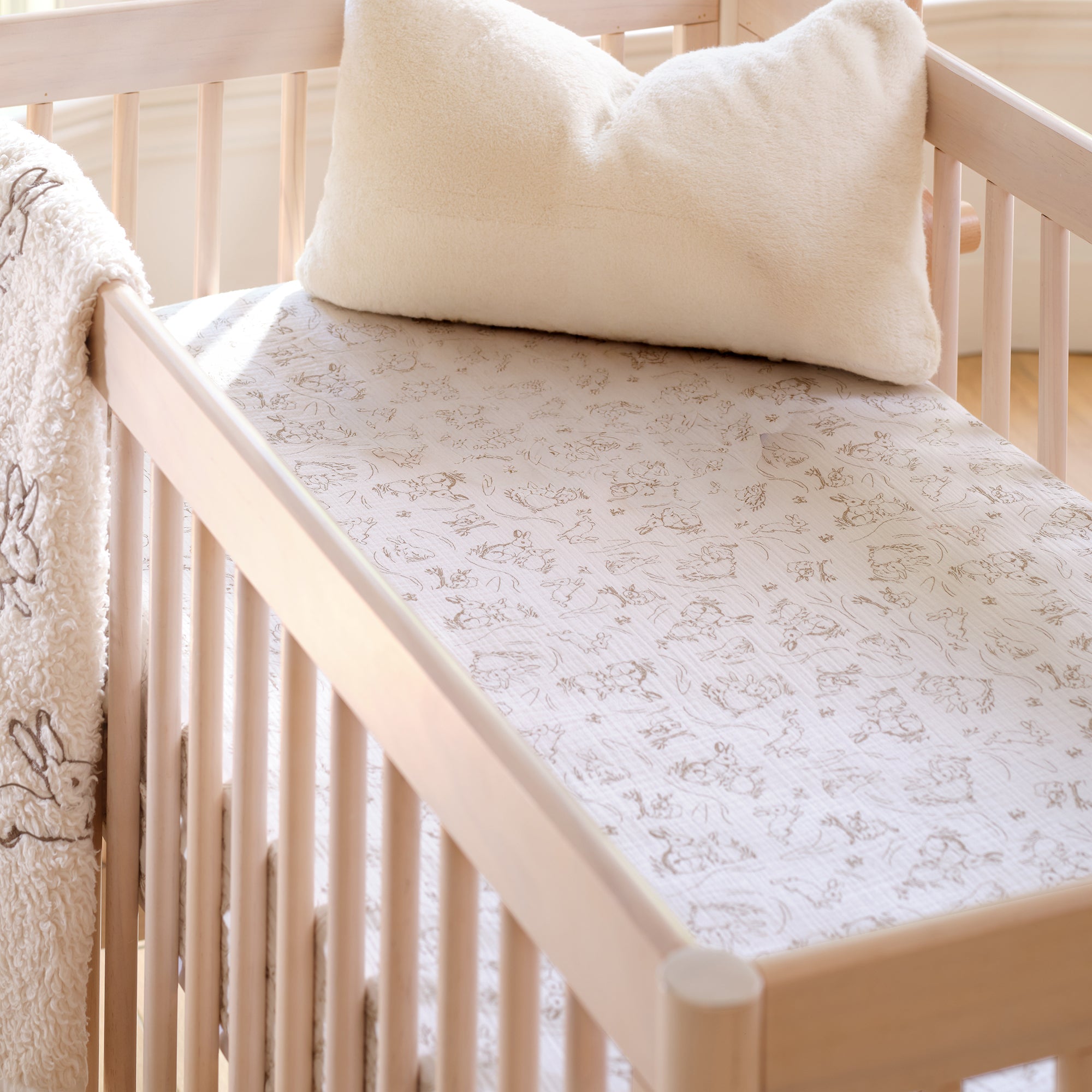 Signature Organic Cotton Bunny Fitted Crib Sheet by Lambs & Ivy