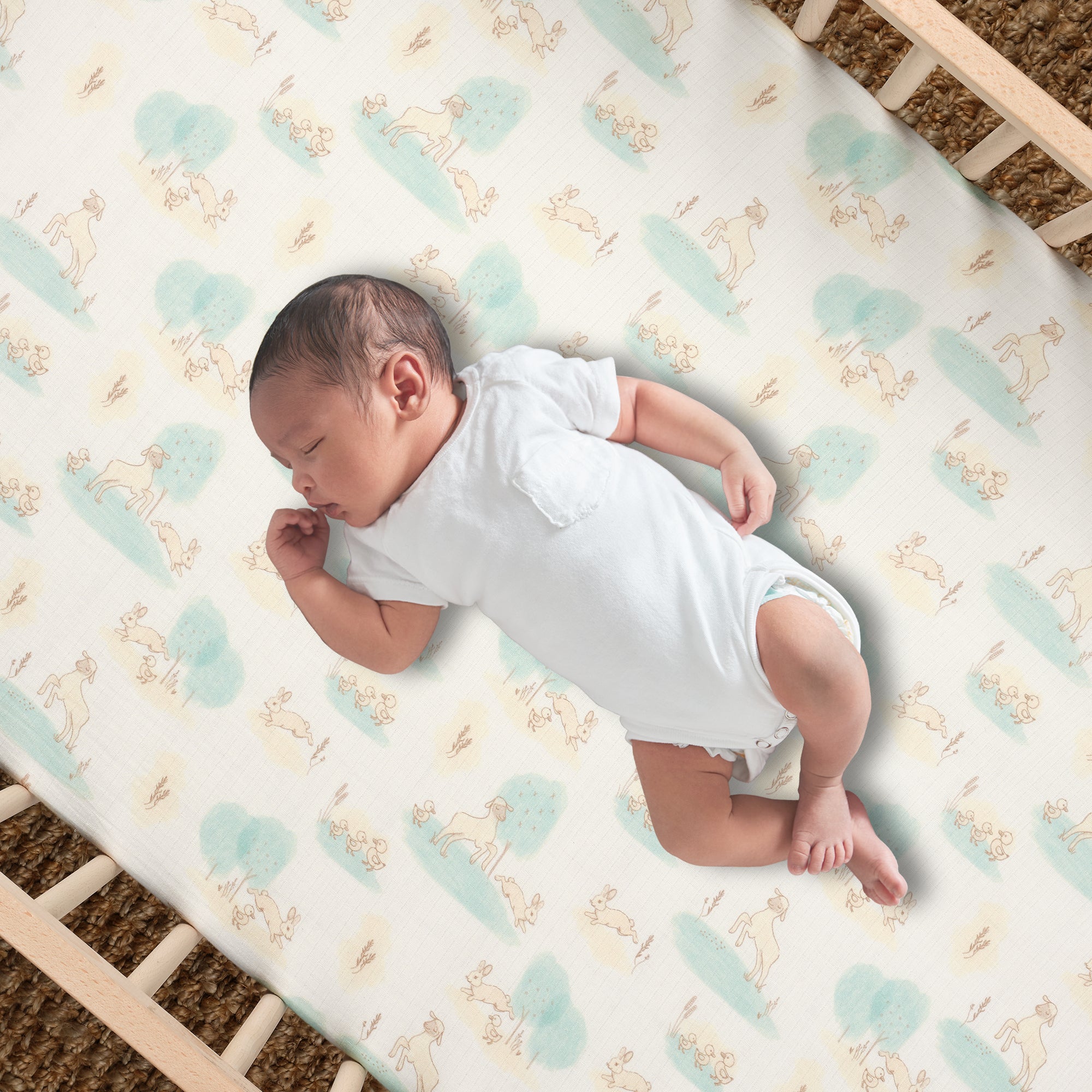 Signature Organic Cotton Meadow Fitted Crib Sheet by Lambs & Ivy
