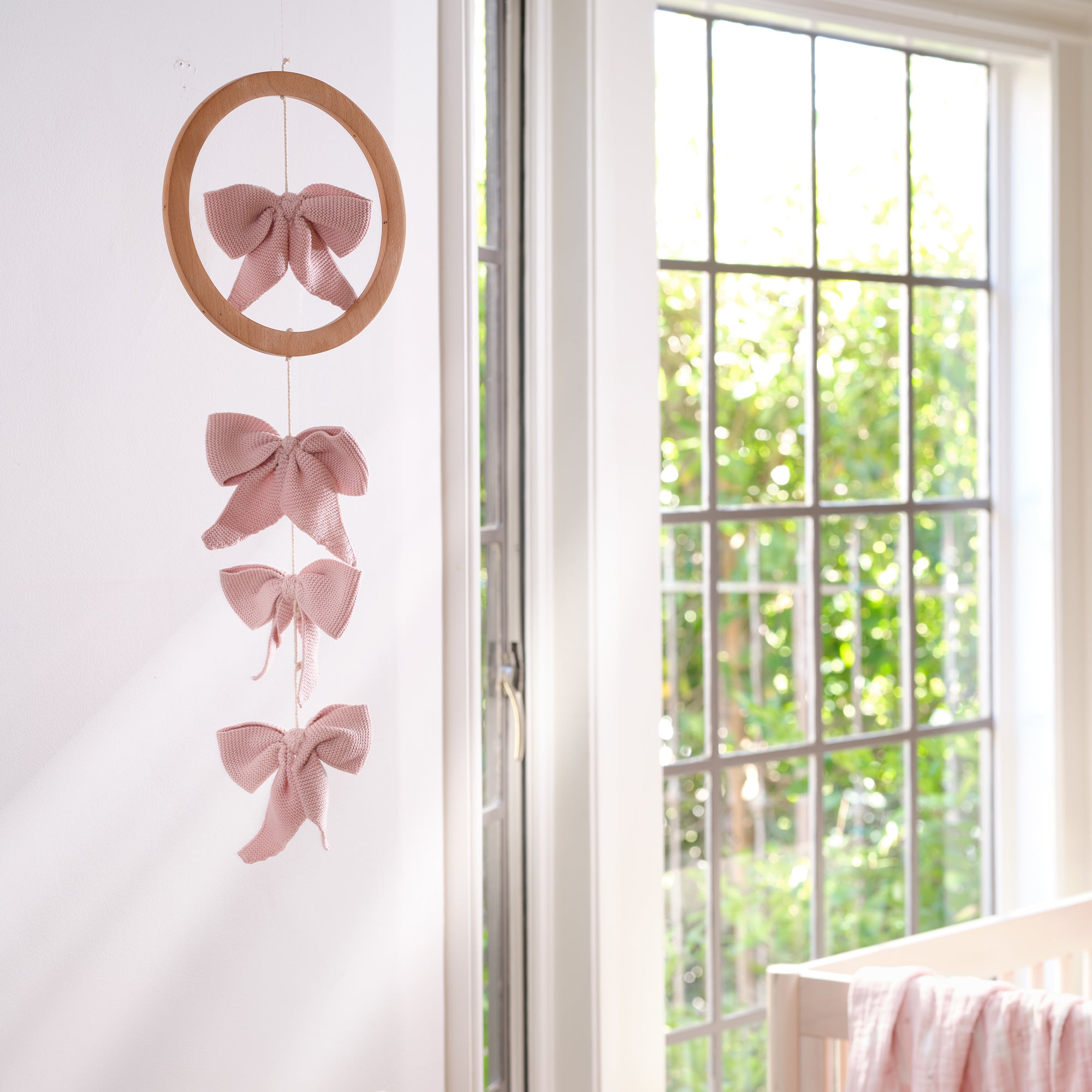 2-n-1 Organic Bow Musical Baby Crib Mobile by Lambs & Ivy