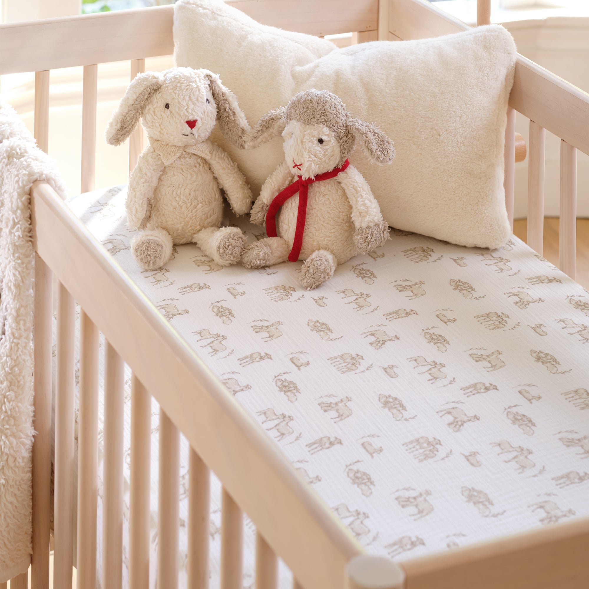 Signature Organic Cotton Lamb Fitted Crib Sheet by Lambs & Ivy
