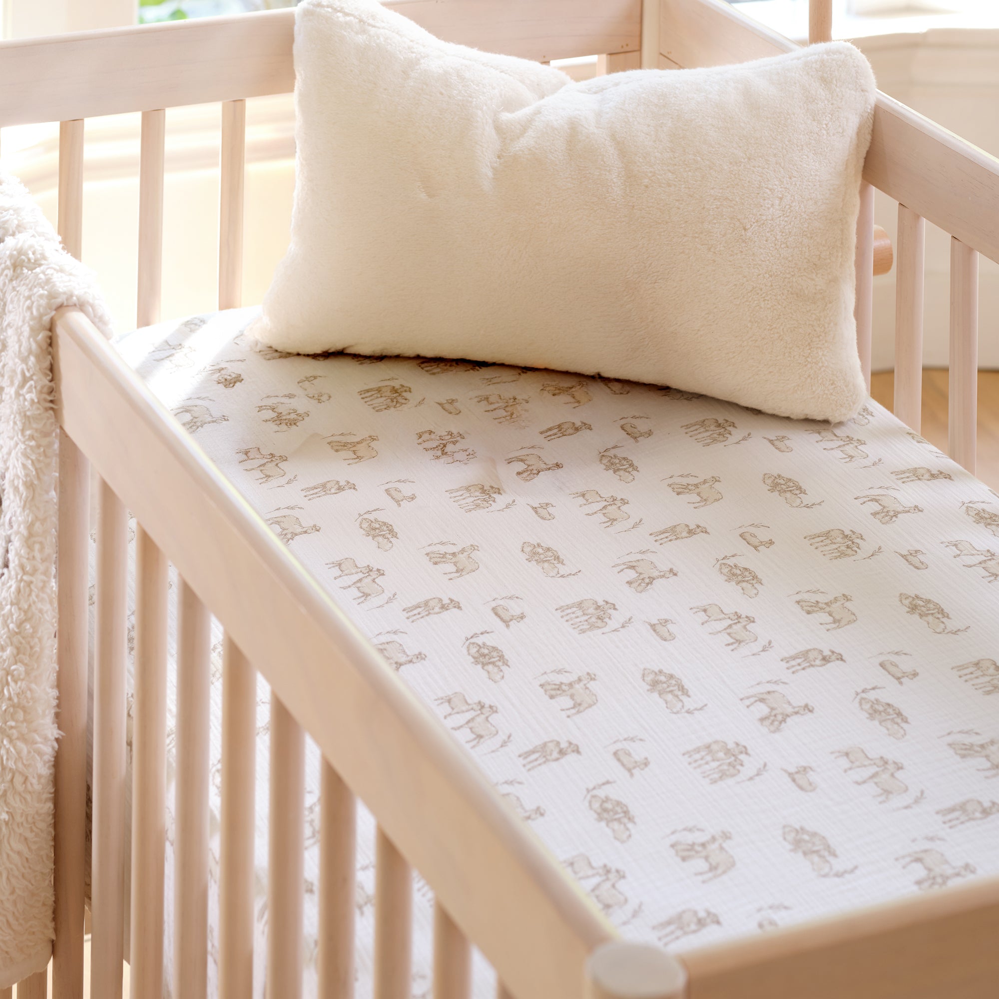 Signature Organic Cotton Lamb Fitted Crib Sheet by Lambs & Ivy