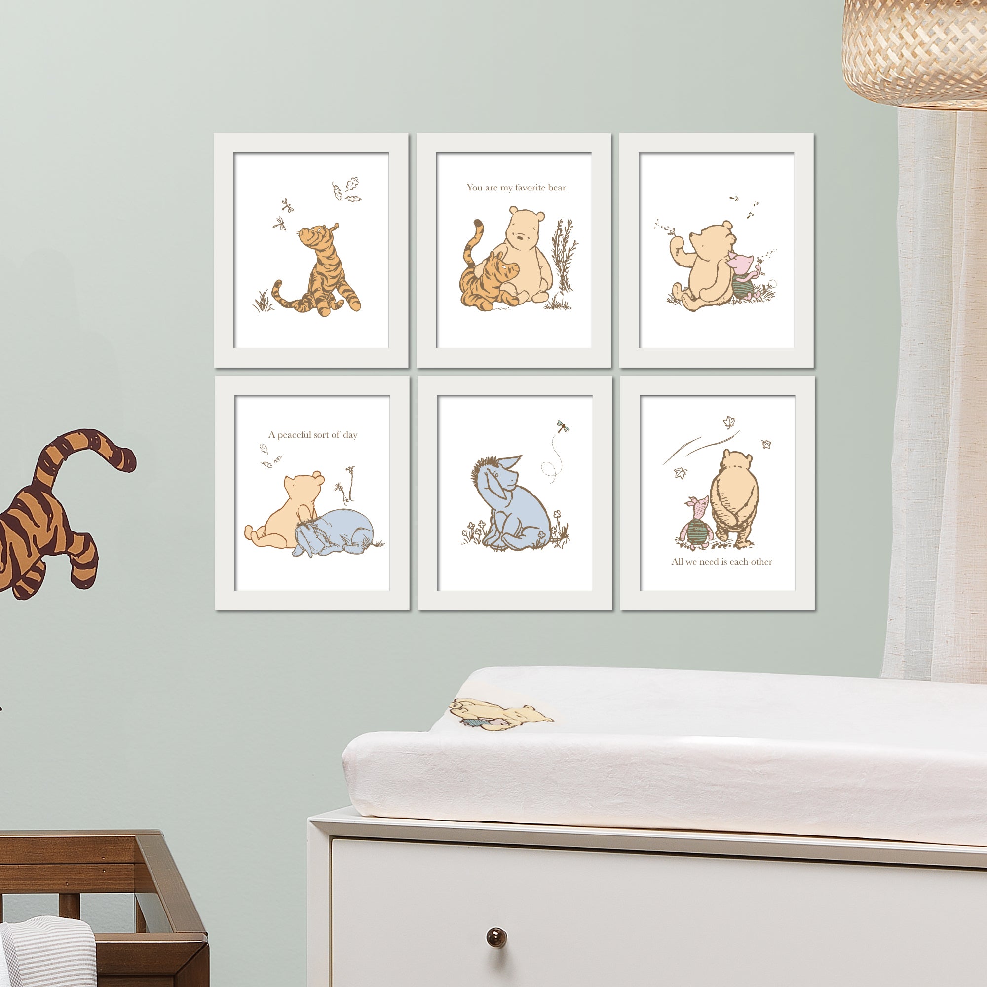 Disney Baby Classic Pooh Unframed Nursery/Child Wall Art – Lambs Ivy