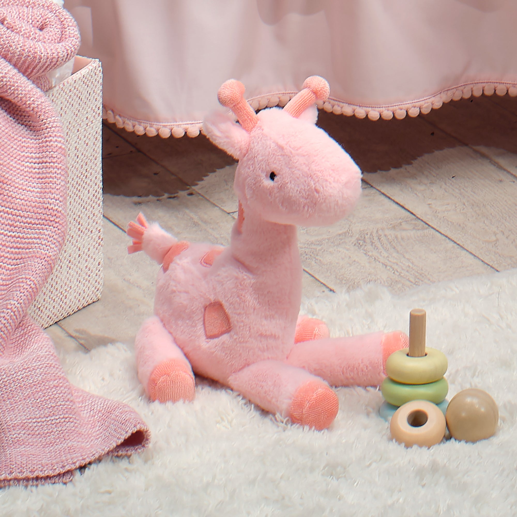 Snuggle Jungle Plush Giraffe - Snuggles by Lambs & Ivy