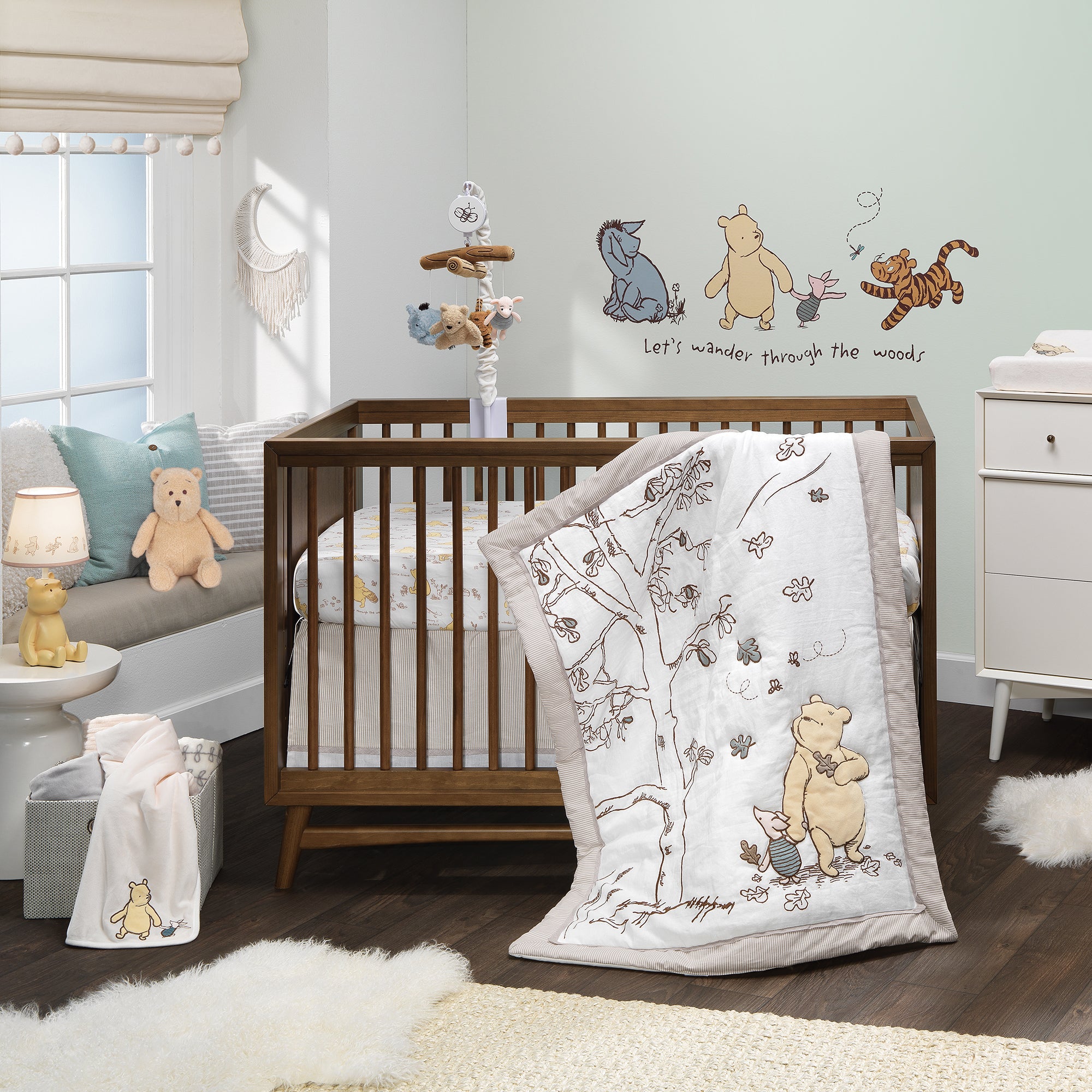 Disney Baby Storytime Pooh 3D Table Lamp with Shade – Lambs & Ivy
