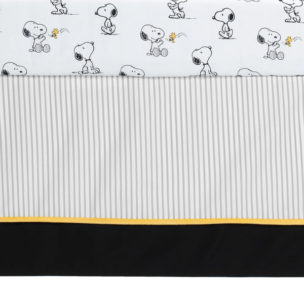 Classic Snoopy 3-Piece Crib Bedding Set by Lambs & Ivy